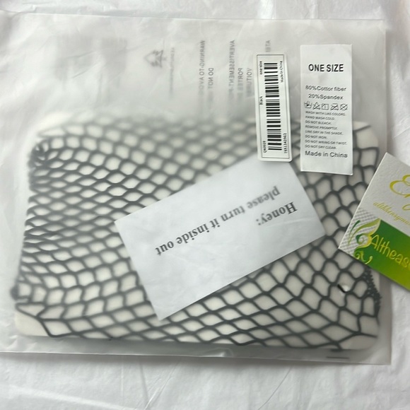 Intimate Apparel 9 - Picture 7 of 10